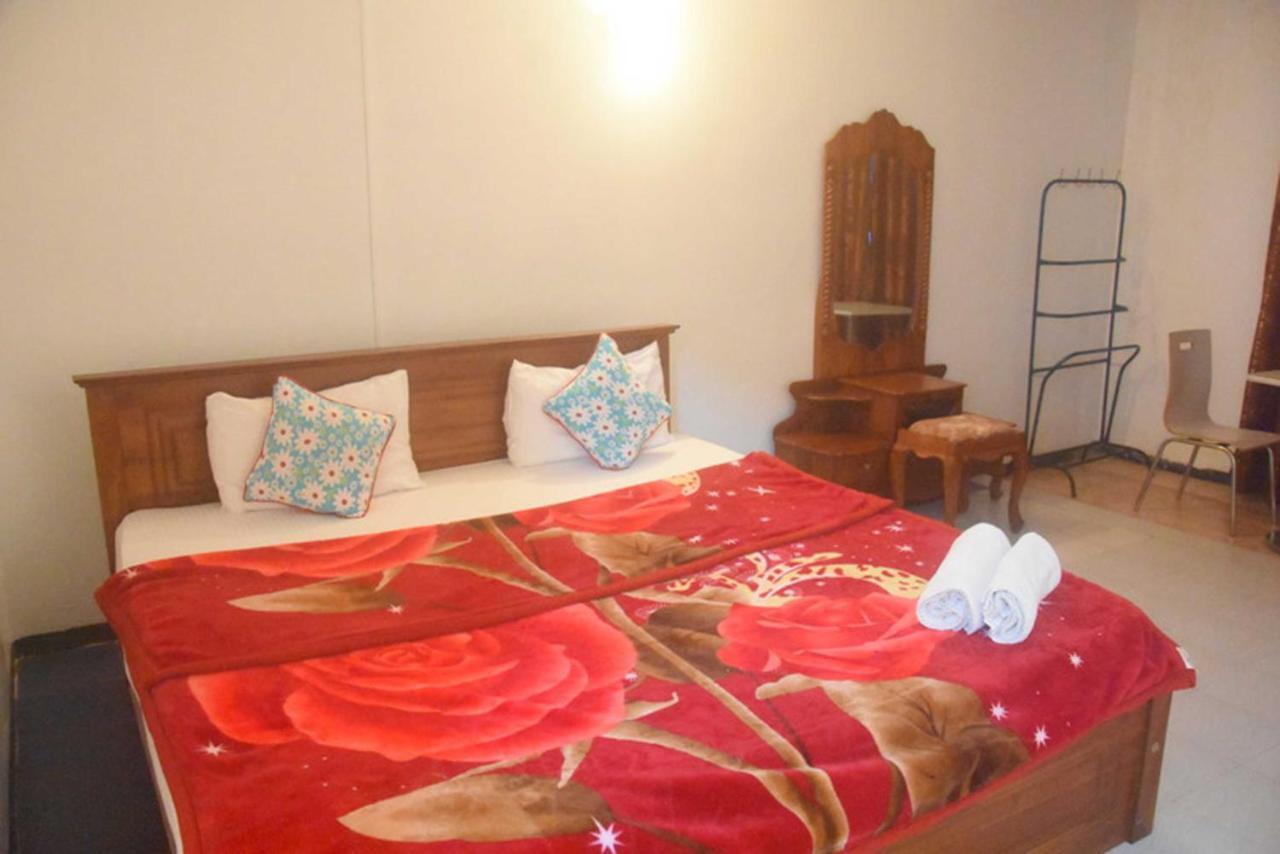 Hôtel Unique View Nuwaraeliya à Nuwara Eliya Extérieur photo