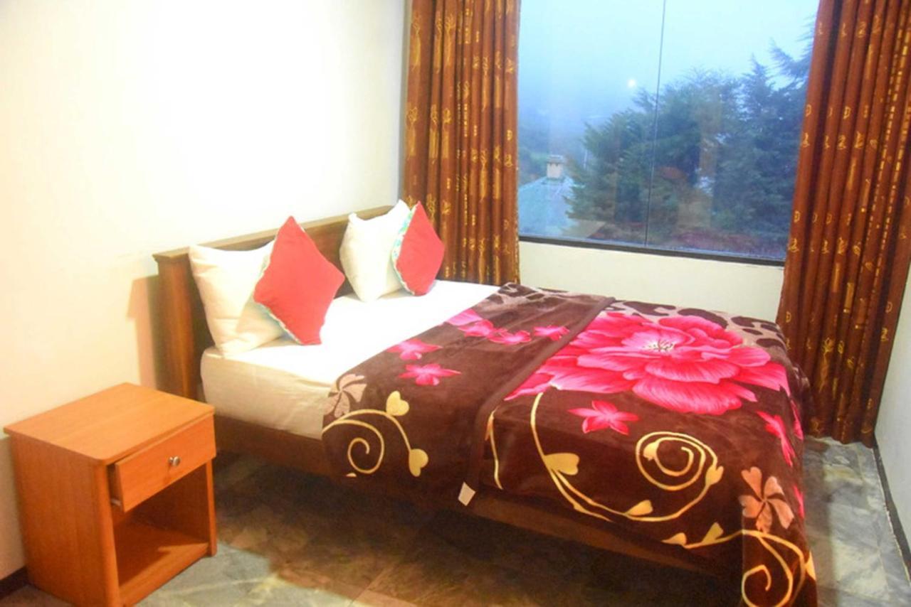 Hôtel Unique View Nuwaraeliya à Nuwara Eliya Extérieur photo